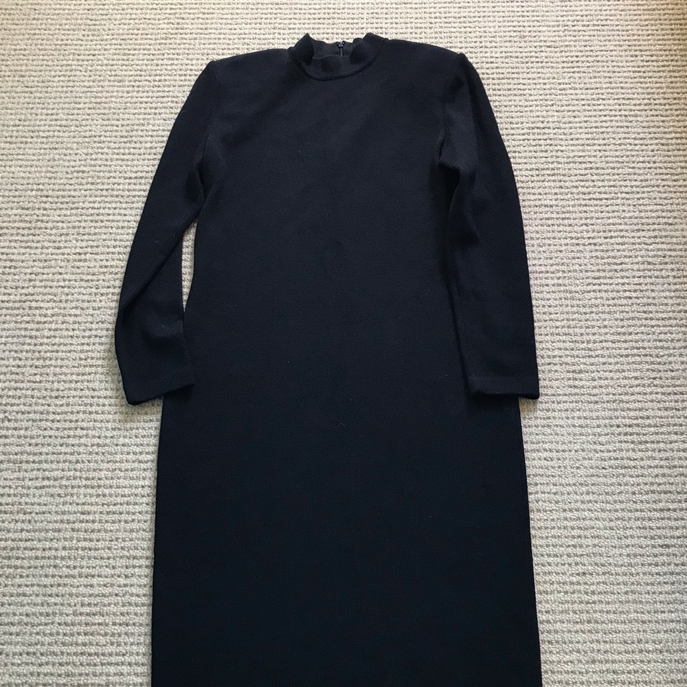 Vintage St. John little Black Long Sleeve Mock Neck knit Dress Size 6
